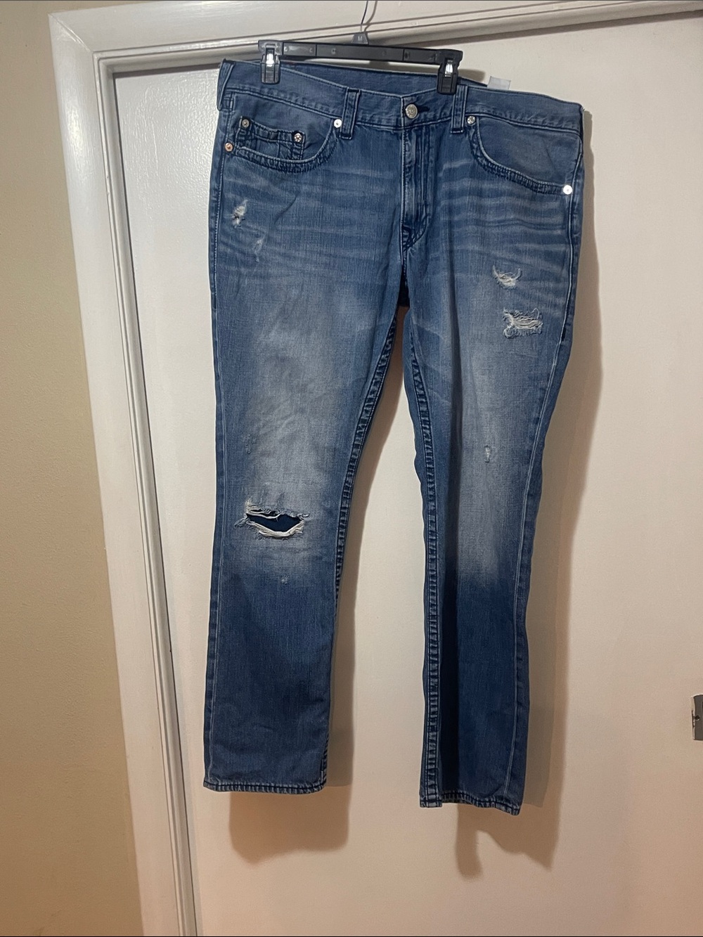 True Religion Light Blue Denim Jeans distressed size 44